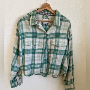 Cropped flannel shirt